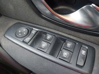 USED 2011 11 RENAULT MEGANE 1.6 16V Dynamique TomTom Hatchback 5dr Petrol Manual Euro 5 (110 ps) 