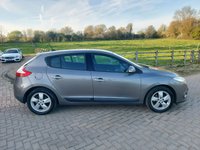 USED 2011 11 RENAULT MEGANE 1.6 16V Dynamique TomTom Hatchback 5dr Petrol Manual Euro 5 (110 ps) 