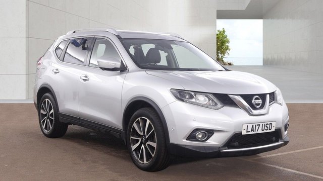 View our NISSAN X-TRAIL