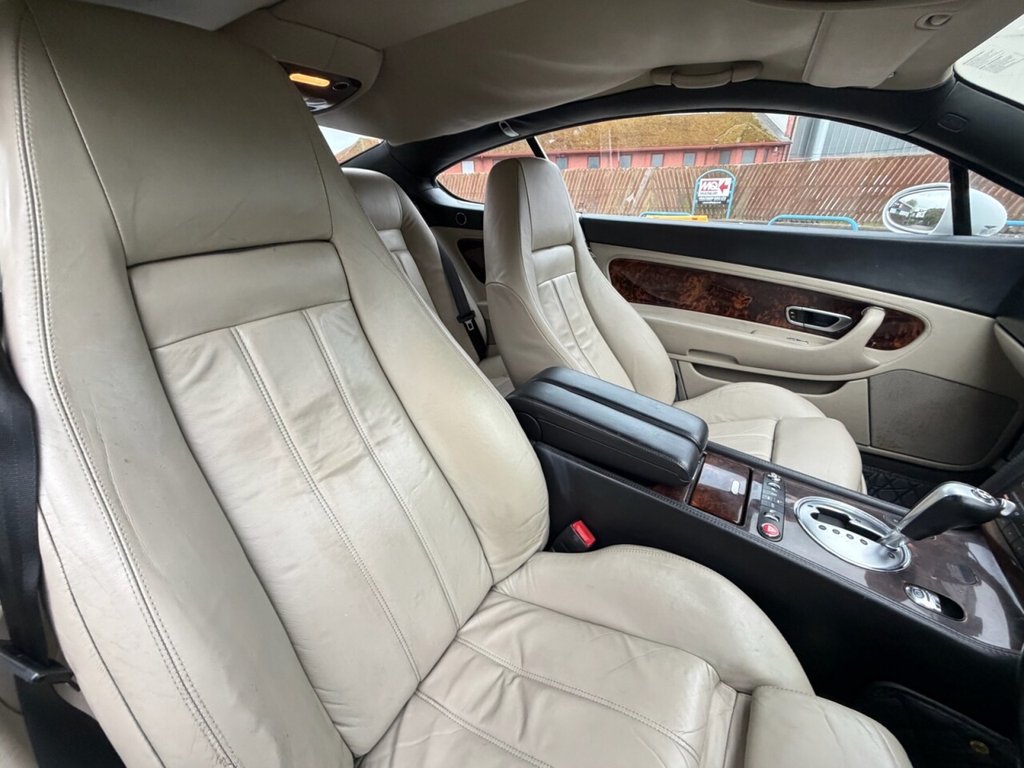 USED 2004 54 BENTLEY CONTINENTAL 6.0 GT Coupe 2dr Petrol Automatic (410 g/km, 552 bhp) SPARES OR REPAIRS, RUNS FINE