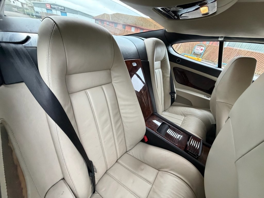USED 2004 54 BENTLEY CONTINENTAL 6.0 GT Coupe 2dr Petrol Automatic (410 g/km, 552 bhp) SPARES OR REPAIRS, RUNS FINE