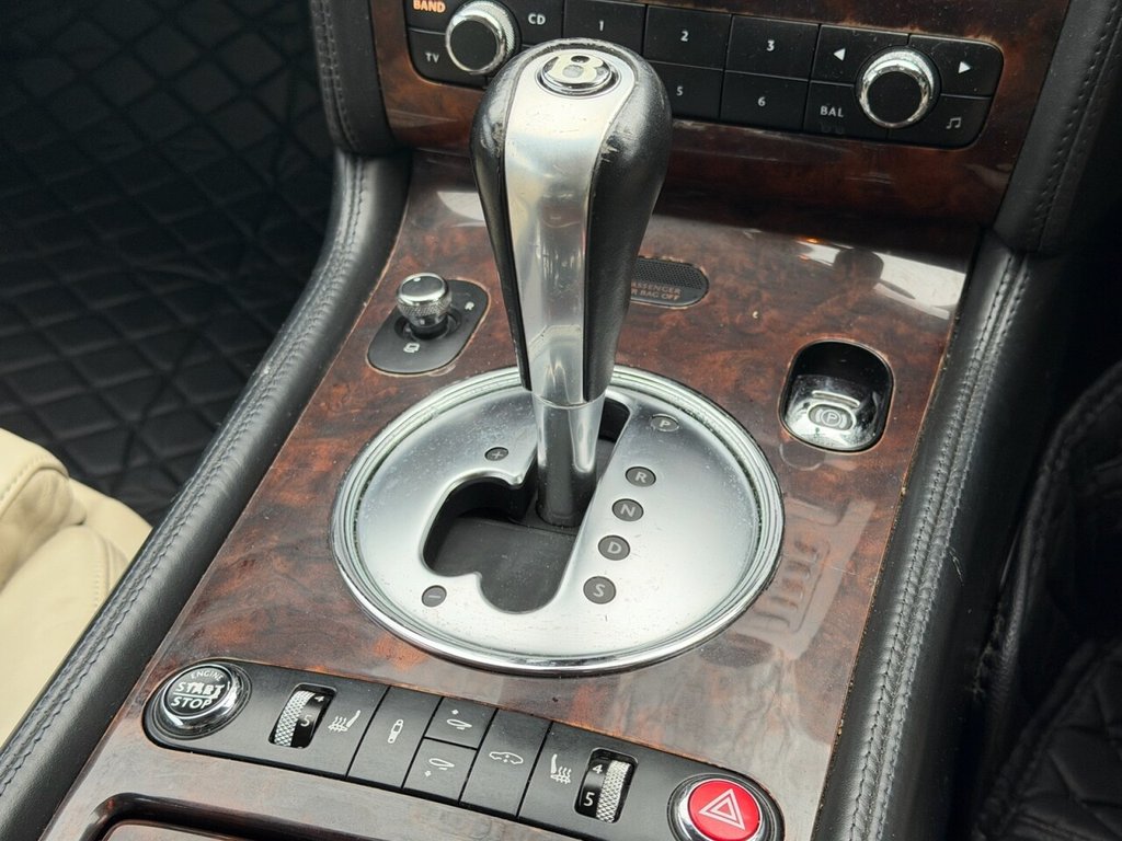 USED 2004 54 BENTLEY CONTINENTAL 6.0 GT Coupe 2dr Petrol Automatic (410 g/km, 552 bhp) SPARES OR REPAIRS, RUNS FINE