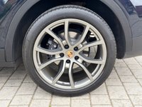 USED 2022 71 PORSCHE CAYENNE 3.0T V6 GPF SUV 5dr Petrol TiptronicS 4WD Euro 6 (s/s) (340 ps) 