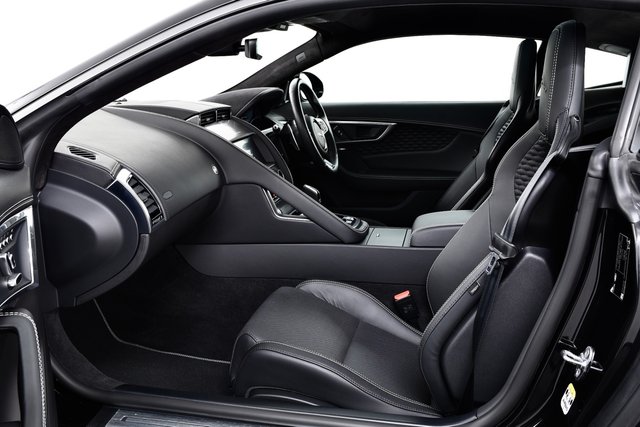 USED 2020 70 JAGUAR F-TYPE 5.0 V8 First Edition Coupe 2dr Petrol Auto AWD Euro 6 (s/s) (450 ps) Pan Roof | Meridian | 20"s +