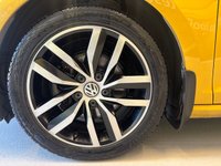 USED 2018 18 VOLKSWAGEN GOLF 2.0 TDI GT Hatchback 5 Door Diesel Automatic DSG Yellow Euro 6  +PRIV GLASS+HEATED SEATS+PAN ROOF