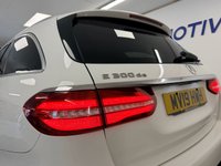 USED 2019 19 MERCEDES-BENZ E CLASS ESTATE E300DE 13.5kWh AMG LINE PLUG-IN HYBRID G-TRONIC+ AUTO 306 BHP + SAT NAV + CAMERA SIX MONTH WARRANTY MAY 2027 MOT