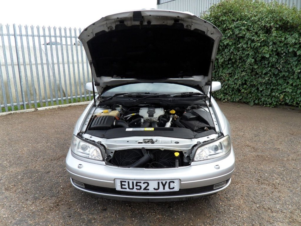 USED 2002 52 VAUXHALL OMEGA 2.6i V6 24V Elite Saloon 4dr Petrol Automatic (276 g/km, 178 bhp) One For Collectors Very Original