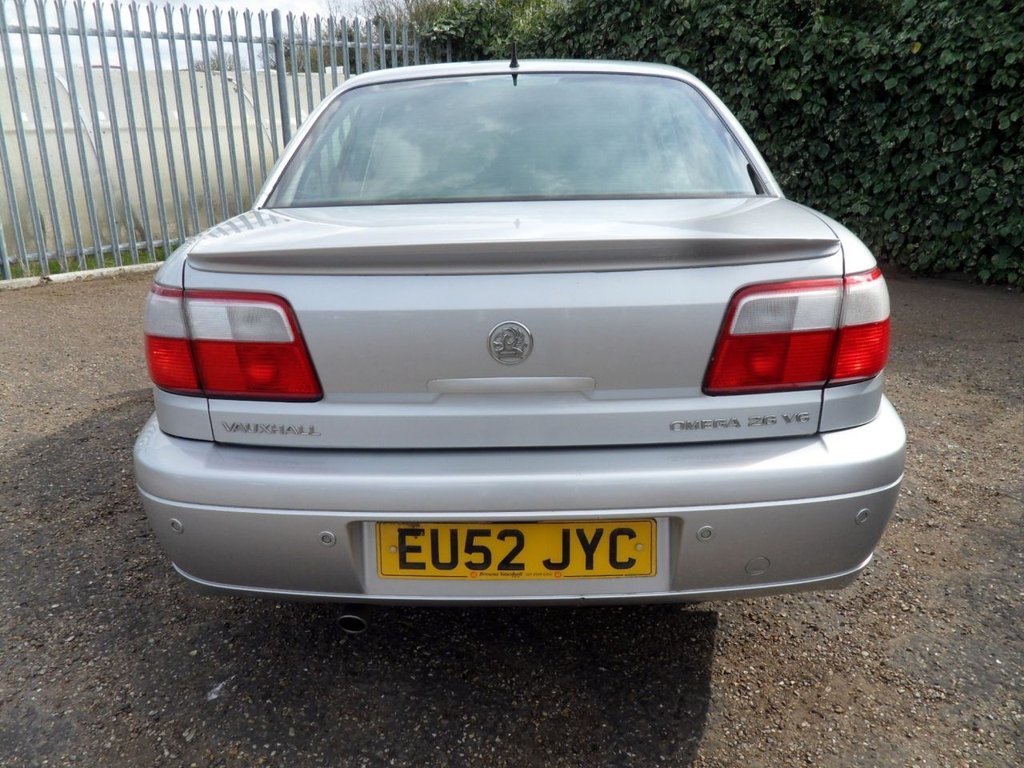 USED 2002 52 VAUXHALL OMEGA 2.6i V6 24V Elite Saloon 4dr Petrol Automatic (276 g/km, 178 bhp) One For Collectors Very Original