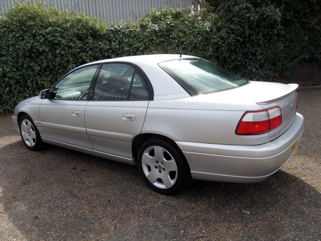USED 2002 52 VAUXHALL OMEGA 2.6i V6 24V Elite Saloon 4dr Petrol Automatic (276 g/km, 178 bhp) One For Collectors Very Original