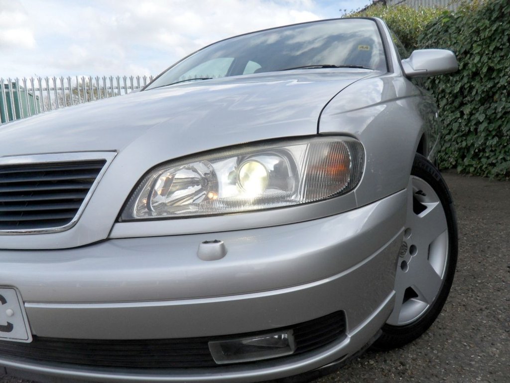 USED 2002 52 VAUXHALL OMEGA 2.6i V6 24V Elite Saloon 4dr Petrol Automatic (276 g/km, 178 bhp) One For Collectors Very Original