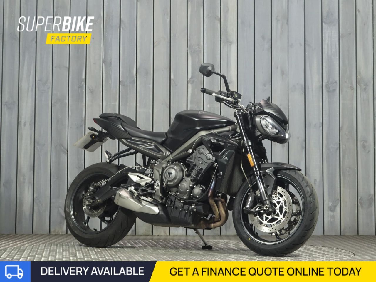 TRIUMPH STREET TRIPLE R