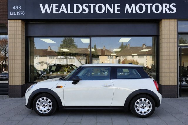 2016 66 MINI Hatch 1.2 One Hatchback 3dr Petrol Auto Euro 6 (s/s) (102 ps)