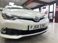 USED 2018 68 TOYOTA AURIS 1.8 VVT-h Excel Hatchback 5dr Petrol Hybrid CVT Euro 6 (s/s) (136 ps) Full Toyota Service History