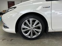 USED 2018 68 TOYOTA AURIS 1.8 VVT-h Excel Hatchback 5dr Petrol Hybrid CVT Euro 6 (s/s) (136 ps) Full Toyota Service History