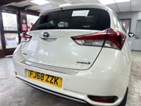 USED 2018 68 TOYOTA AURIS 1.8 VVT-h Excel Hatchback 5dr Petrol Hybrid CVT Euro 6 (s/s) (136 ps) Full Toyota Service History