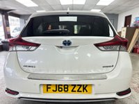 USED 2018 68 TOYOTA AURIS 1.8 VVT-h Excel Hatchback 5dr Petrol Hybrid CVT Euro 6 (s/s) (136 ps) Full Toyota Service History