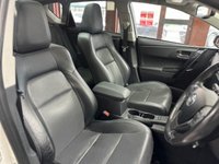 USED 2018 68 TOYOTA AURIS 1.8 VVT-h Excel Hatchback 5dr Petrol Hybrid CVT Euro 6 (s/s) (136 ps) Full Toyota Service History