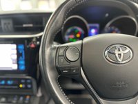 USED 2018 68 TOYOTA AURIS 1.8 VVT-h Excel Hatchback 5dr Petrol Hybrid CVT Euro 6 (s/s) (136 ps) Full Toyota Service History