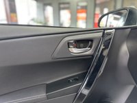USED 2018 68 TOYOTA AURIS 1.8 VVT-h Excel Hatchback 5dr Petrol Hybrid CVT Euro 6 (s/s) (136 ps) Full Toyota Service History