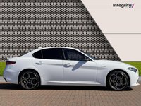 USED 2022 72 ALFA ROMEO GIULIA 2.0T Veloce Saloon 4dr Petrol GPF Auto Euro 6 (s/s) (280 ps) Apple CarPlay | Reverse Camera