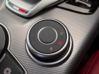 USED 2022 72 ALFA ROMEO GIULIA 2.0T Veloce Saloon 4dr Petrol GPF Auto Euro 6 (s/s) (280 ps) Apple CarPlay | Reverse Camera