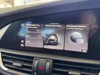 USED 2022 72 ALFA ROMEO GIULIA 2.0T Veloce Saloon 4dr Petrol GPF Auto Euro 6 (s/s) (280 ps) Apple CarPlay | Reverse Camera