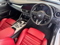 USED 2022 72 ALFA ROMEO GIULIA 2.0T Veloce Saloon 4dr Petrol GPF Auto Euro 6 (s/s) (280 ps) Apple CarPlay | Reverse Camera