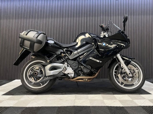 View our BMW F 800 ST