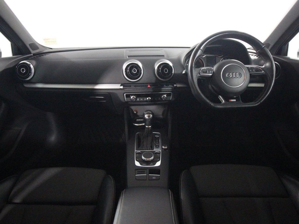 USED 2016 16 AUDI A3 2.0 TDI S line Sportback 5dr Diesel S Tronic Euro 6 (s/s) (Nav) (150 ps) BLUETOOTH - DAB RADIO