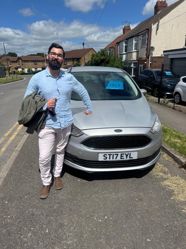 View our FORD C-MAX