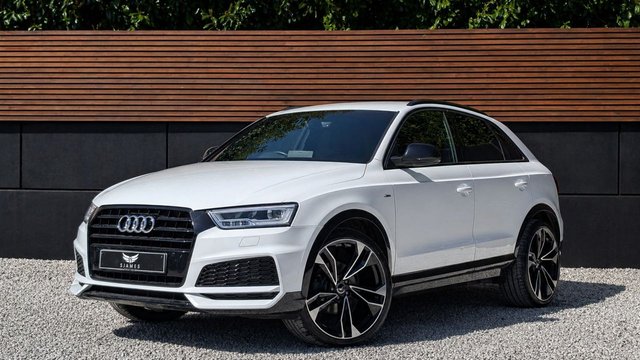 View our AUDI Q3