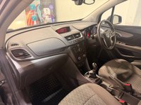 USED 2014 64 VAUXHALL MOKKA 1.4T Exclusiv SUV 5dr Petrol Manual 2WD Euro 5 (s/s) (140 ps) 18" Alloys-Great Service History-2 Keys