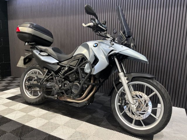 View our BMW F 650