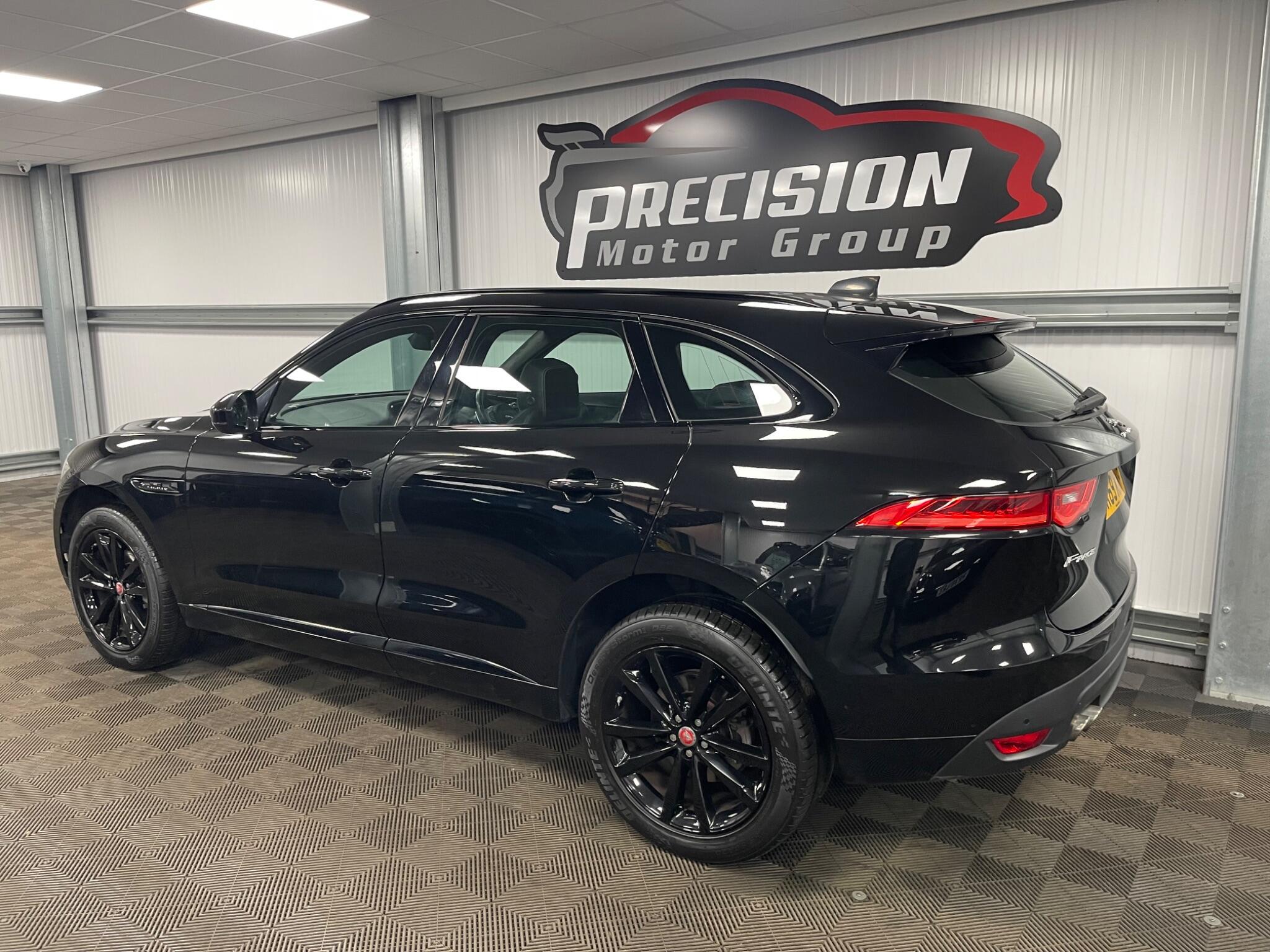 2019 Jaguar F-Pace thumbnail 13