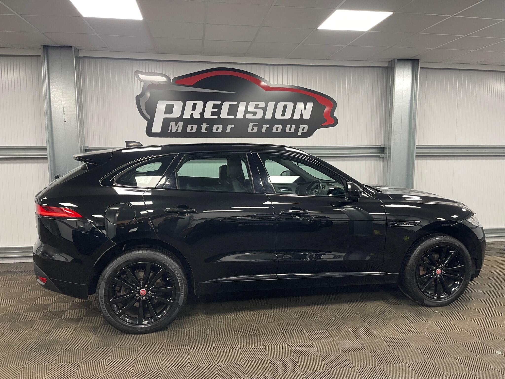 2019 Jaguar F-Pace thumbnail 22