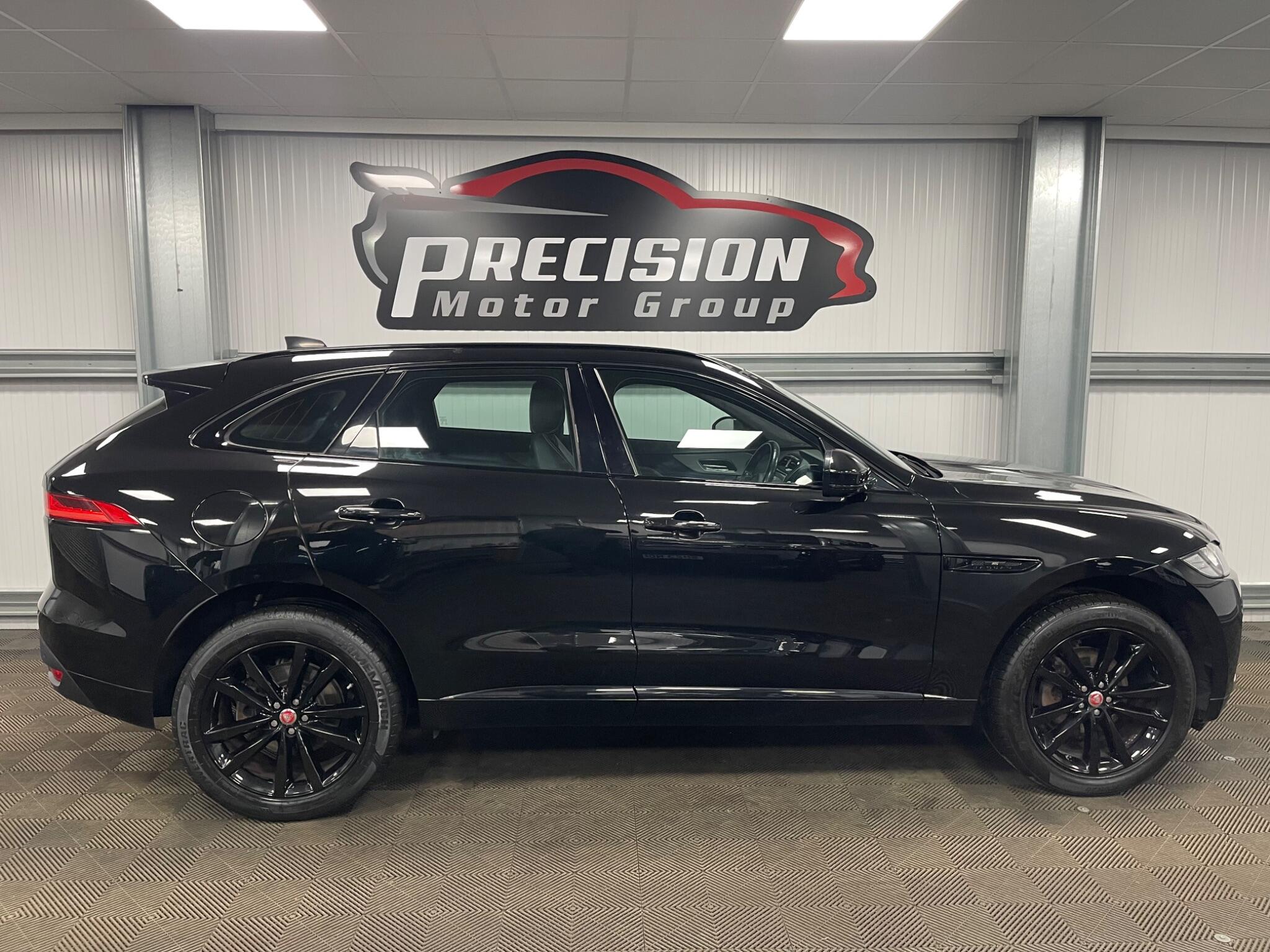 2019 Jaguar F-Pace thumbnail 23