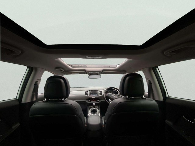 View our KIA SPORTAGE