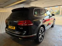 USED 2015 15 VOLKSWAGEN TOUAREG 3.0 TDI V6 BlueMotion Tech R-Line Tiptronic 4WD Euro 6 (s/s) 5dr SERVICE INCLUDED
