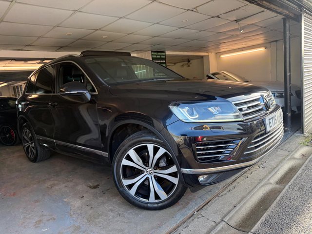 View our VOLKSWAGEN TOUAREG