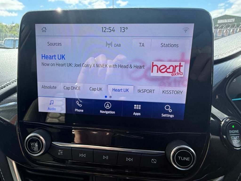 USED 2020 70 FORD FIESTA 1.0T EcoBoost MHEV Vignale Edition Hatchback 5dr Petrol Manual Euro 6 (s/s) (125 ps) STUNNING LATER CHAIN ENGINE VERSION