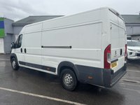 USED 2017 67 PEUGEOT BOXER 2.0 BlueHDi 435 Professional Panel Van 5dr Diesel Manual L4 H2 Euro 6 (130 ps) This 2017 Peugeot Boxer 2.0 BlueHDi 435 Professional L4 H2 Euro 6 5dr boasts a clear vehicle history, offering you peace of mind.  Powered by an efficient 2.0 litre BlueHDi diesel engine, this Euro 6 compliant van is presented in the Professional trim, known for its practical features.  With a substantial towing weight of 3000 kg, it is well equipped for a variety of tasks. The Boxer Professional derivative stands out with its impressive 15000 litre cargo volume.
