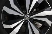 USED 2019 69 VOLKSWAGEN T-CROSS 1.0 TSI SE Euro 6 (s/s) 5dr APPLE CAR PLAY, SENSORS