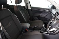 USED 2019 69 VOLKSWAGEN T-CROSS 1.0 TSI SE Euro 6 (s/s) 5dr APPLE CAR PLAY, SENSORS