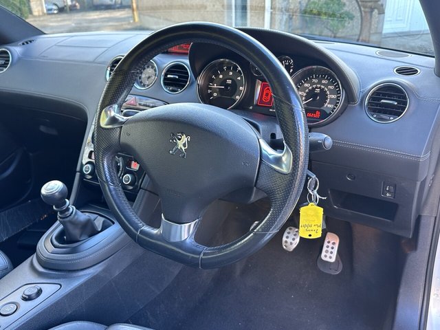 View our PEUGEOT RCZ