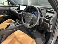 USED 2023 73 LEXUS UX 2.0 250h F Sport Design E-CVT Euro 6 (s/s) 5dr F Sport Design Hybrid