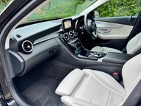 USED 2017 67 MERCEDES-BENZ C-CLASS 2.0 C350e 6.4kWh Sport Saloon 4dr Petrol Plug-in Hybrid G-Tronic+ Euro 6 (s/s) (293 ps) Cream Leather Seats, Heated Seats, Reverse Camera