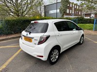 USED 2014 63 TOYOTA YARIS 1.5 VVT-h Icon Plus Hatchback 5dr Petrol Hybrid CVT Euro 5 (101 ps) 