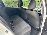 USED 2014 63 TOYOTA YARIS 1.5 VVT-h Icon Plus Hatchback 5dr Petrol Hybrid CVT Euro 5 (101 ps) 