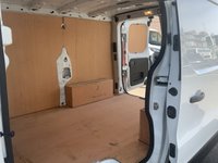 USED 2022 72 RENAULT TRAFIC 2.0 dCi Blue SL28 Business+ Panel Van 5dr Diesel Manual L1 H1 Euro 6 (s/s) (130 ps) 
