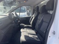 USED 2022 72 RENAULT TRAFIC 2.0 dCi Blue SL28 Business+ Panel Van 5dr Diesel Manual L1 H1 Euro 6 (s/s) (130 ps) 